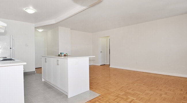 Photo - Mount Pleasant Tower Unité 00701