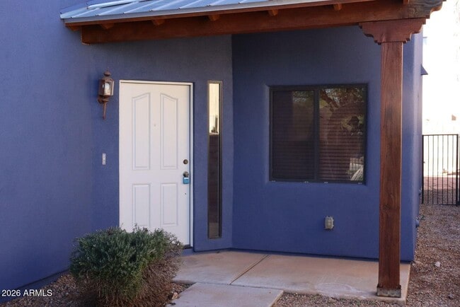 Photo - 950 Leonard Wood St