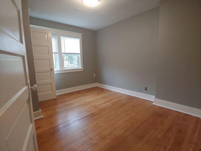 Photo - 616-618 Spear Ave Unit 618 Spear Ave