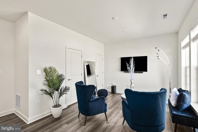 Photo - 311 Buckeye Cir