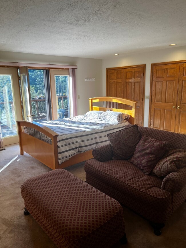 Photo - 7182 Stagecoach Dr