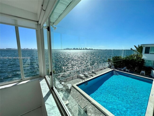 Photo - 1840 S Treasure Dr Unit 11