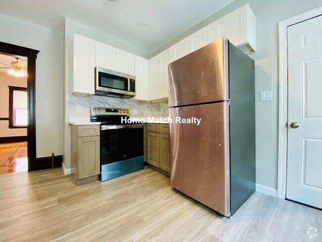 Building Photo - 85 Albion St Unit 2 Rental