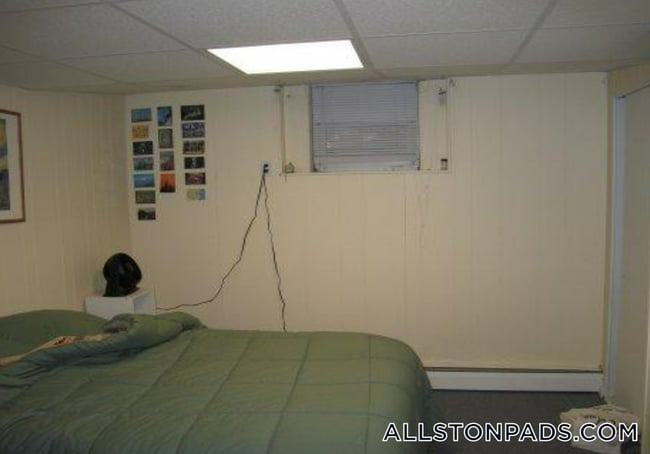 Photo - 15 Glenville Ave Unit B6