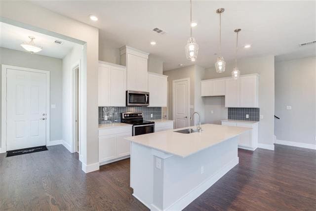 Photo - 1050 Maverick Dr