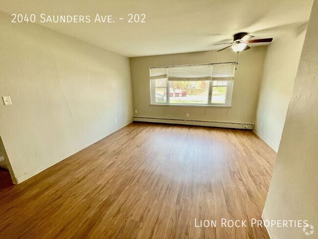 Building Photo - 2040 W Saunders Ave Unit 202 Rental