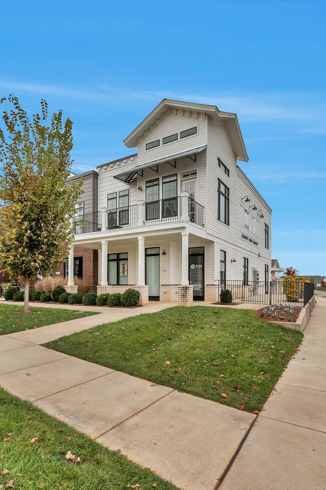 Photo - 2052 Sunflower Dr