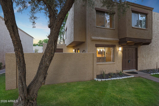 Photo - 4240 N 81st St