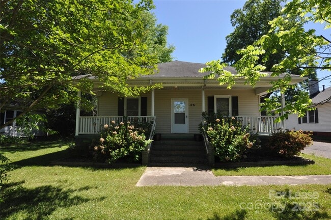 Photo - 1731 Perfection Ave House