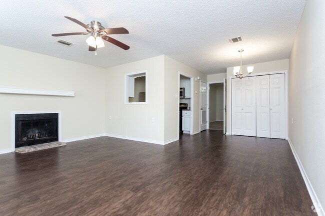 1HAB, 1BA - 900 ft² - Renovado - Riverwood Apartments