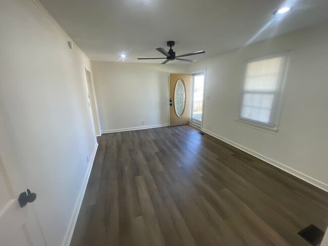 Photo - Renovated 2 Bedroom Home for Rent in Kingsport TN | Modern Kitchen