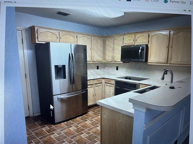 2114 Montclair Ln