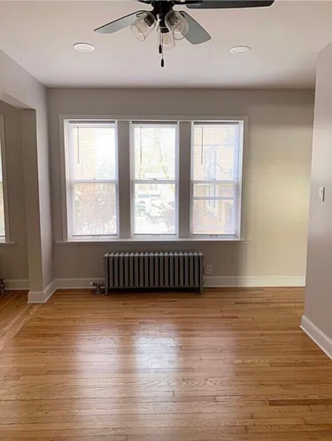 Photo - 3405 S Lowe Ave