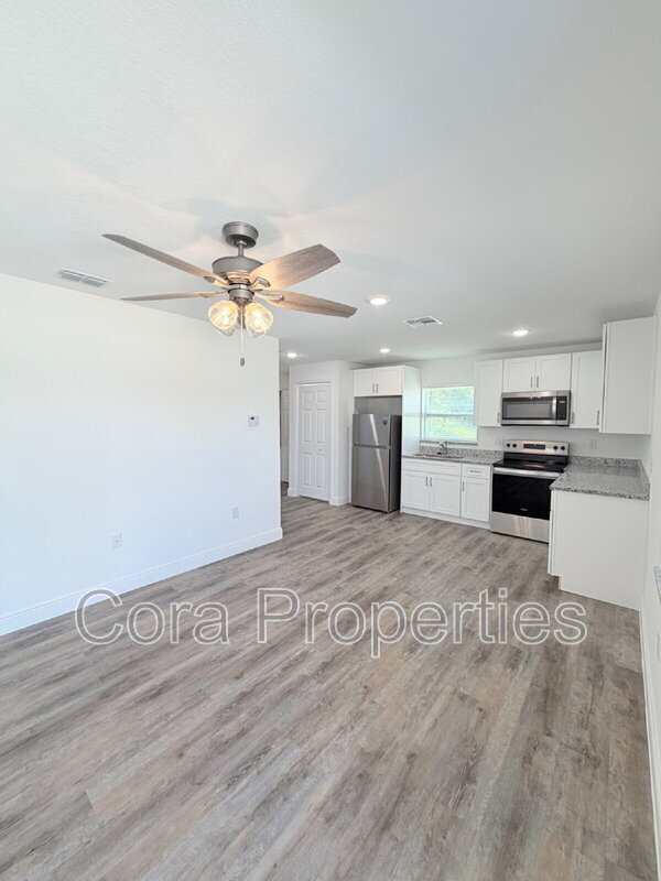 Photo - 403 Pearl St