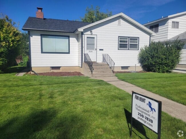 Building Photo - 3 bedroom in Billings MT 59102 Rental
