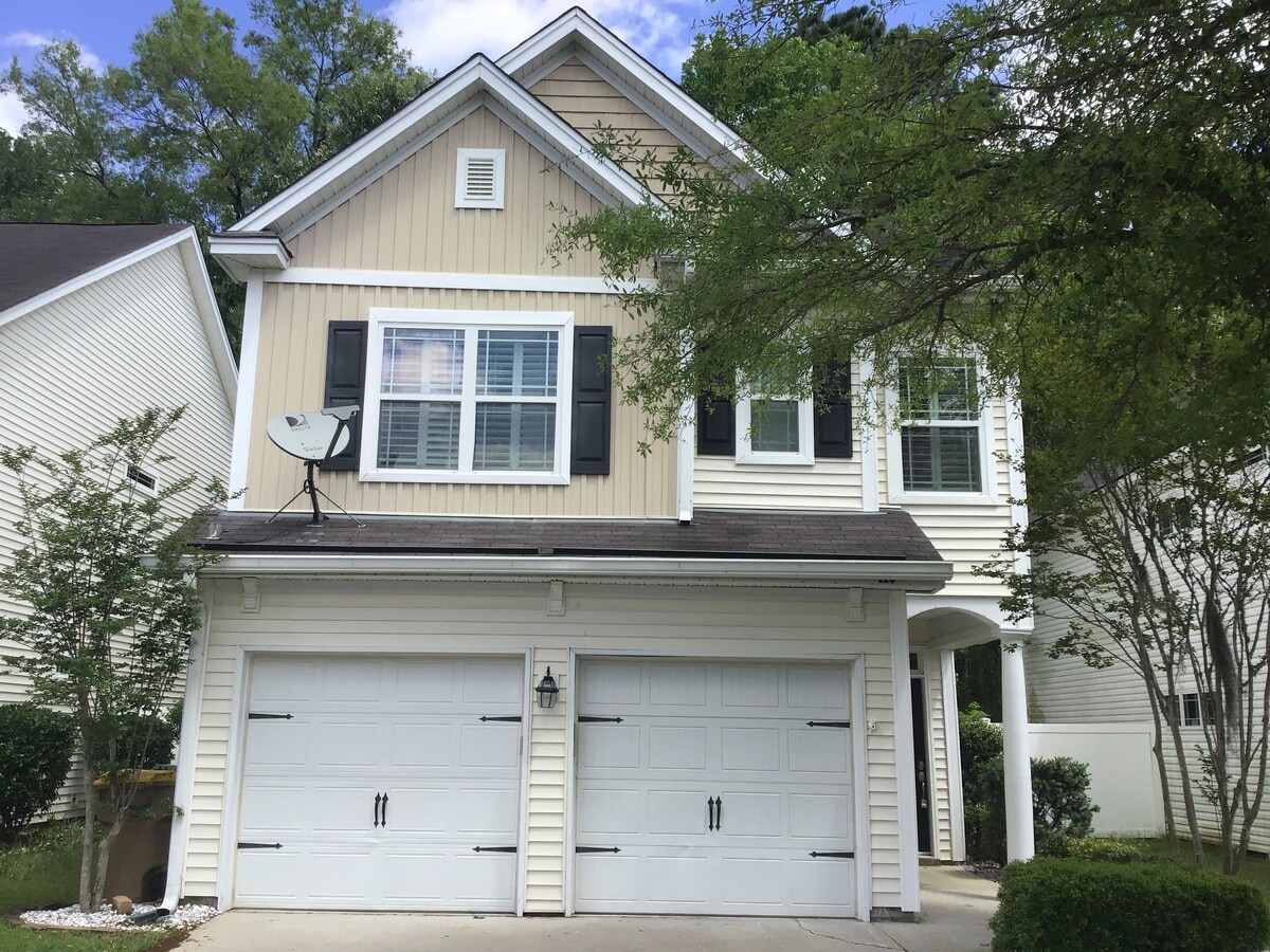Photo - 220 Summer Hill Way Casa