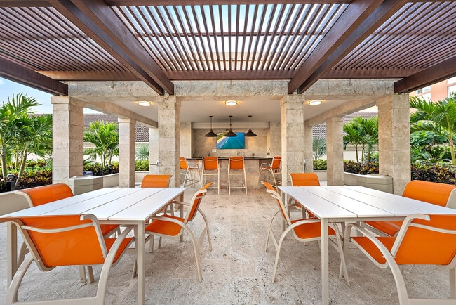 Photo - 550 Okeechobee Blvd Unit 1614