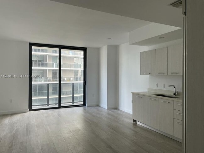 Photo - 55 SW 9th St Unit 3102