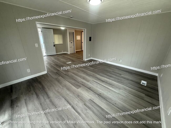 Photo - Nice home with a big lot in the city of Pe...