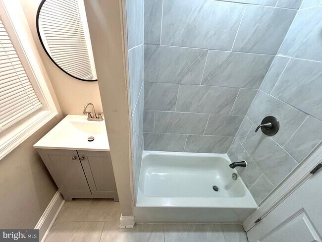 Photo - 3023 Redner St