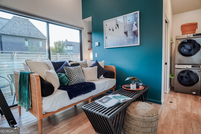 Photo - 110 Basil Wy