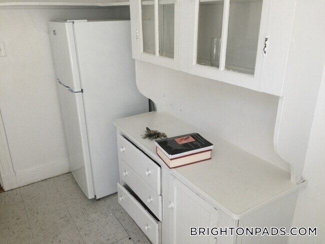 Photo - 1810 Commonwealth Ave Unidad 27