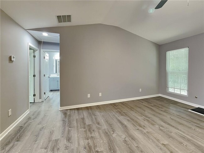 Photo - 447 Bald Eagle Way