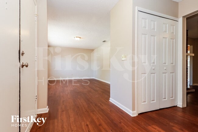 Photo - 3816 Fieldflower Ct