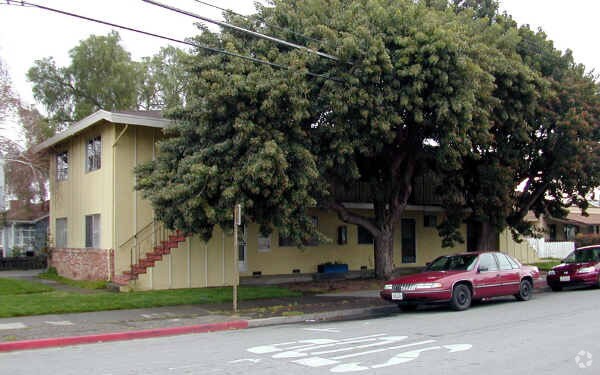 Photo - 495 Alviso St