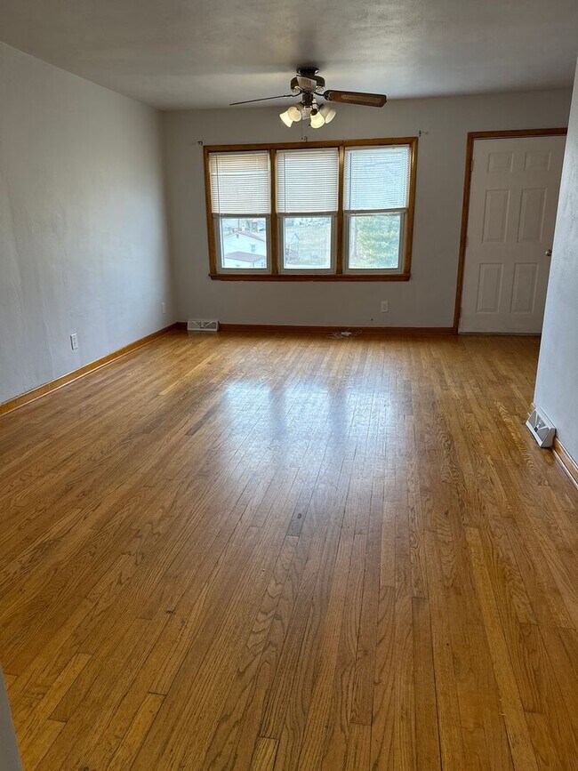 Photo - Charming 3 bedroom