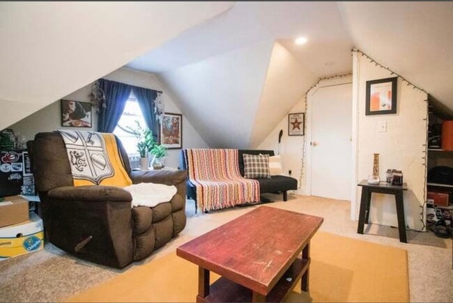 Photo - 12 Dean Ave Unit Apt #3