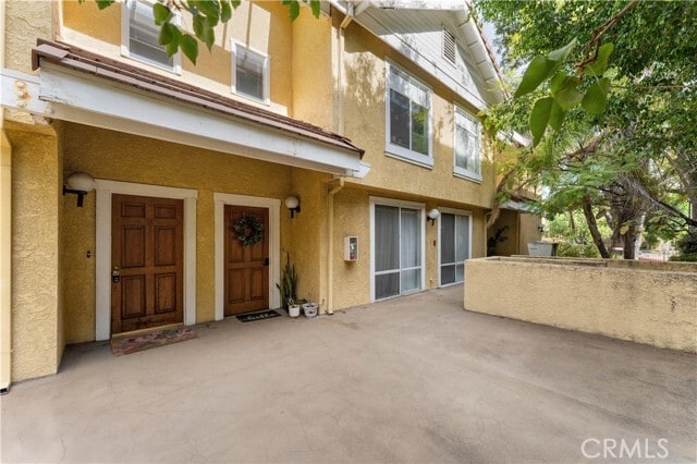 Building Photo - 451 S Oakland Ave Unit 4