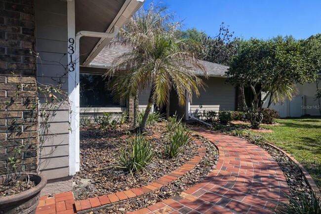 Photo - 9313 Palm Tree Dr