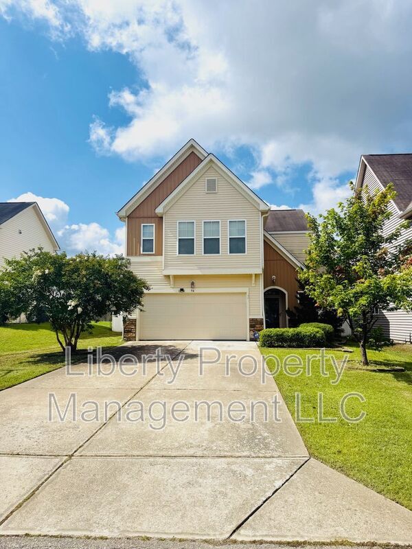 Photo - 94 Red Coat Dr House
