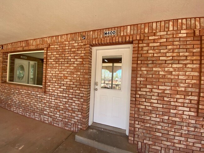 Canyon Street Apartment M400 UTILITES INCL... - Canyon Street Apartment M400 UTILITES INCL...