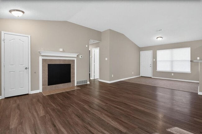 Photo - 4393 Bishop Hills Dr