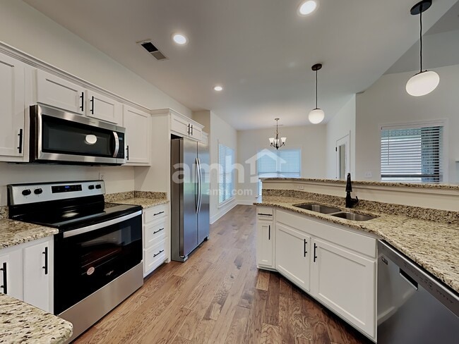 Photo - 160 Shady Ln Cove