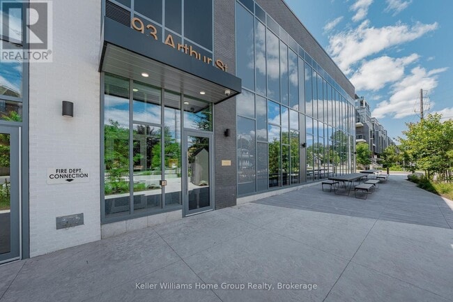 Photo - 93 Arthur St S Unité 714