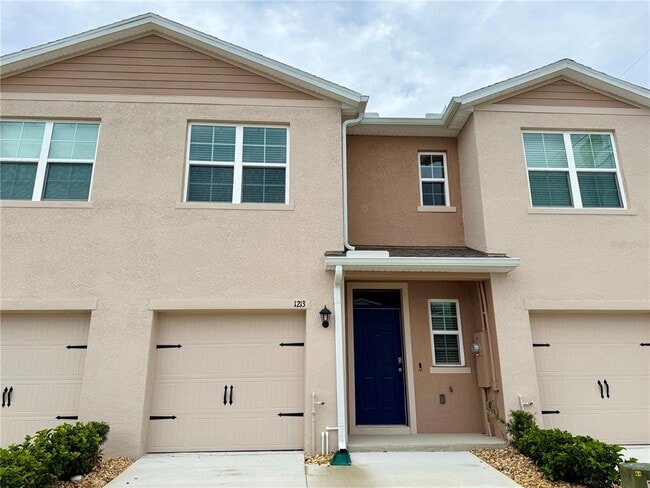 Photo - 1213 BALSAM Dr