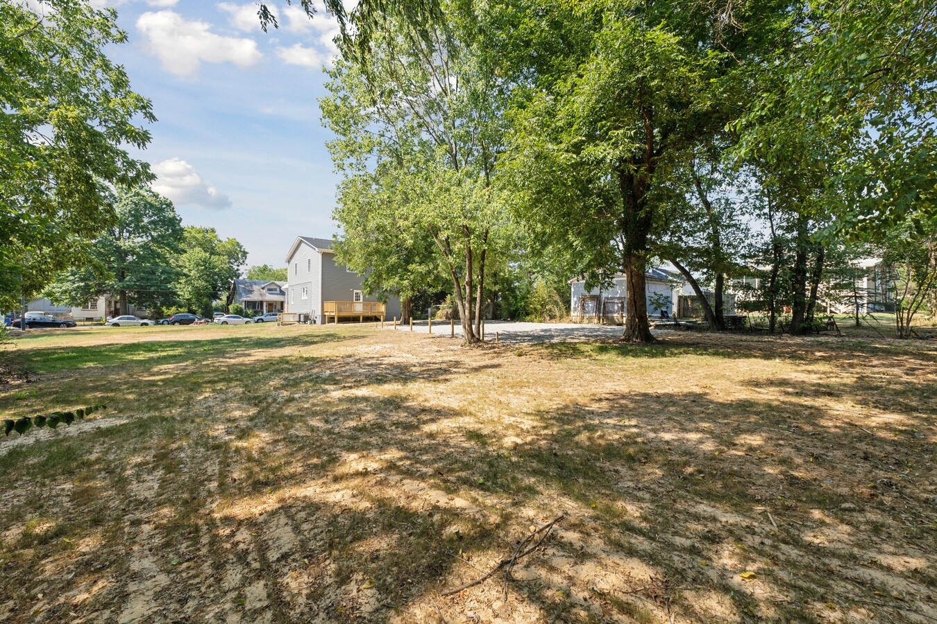 Photo - 5014 Apache St