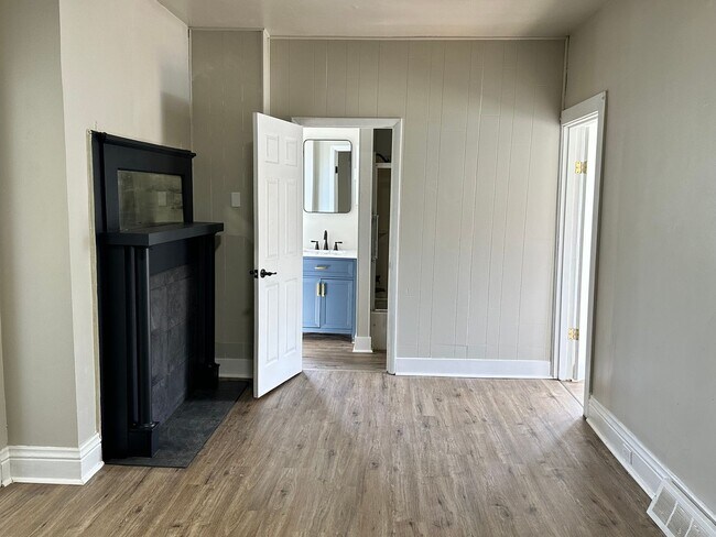 Photo - Aliquippa Triplex Unit 1