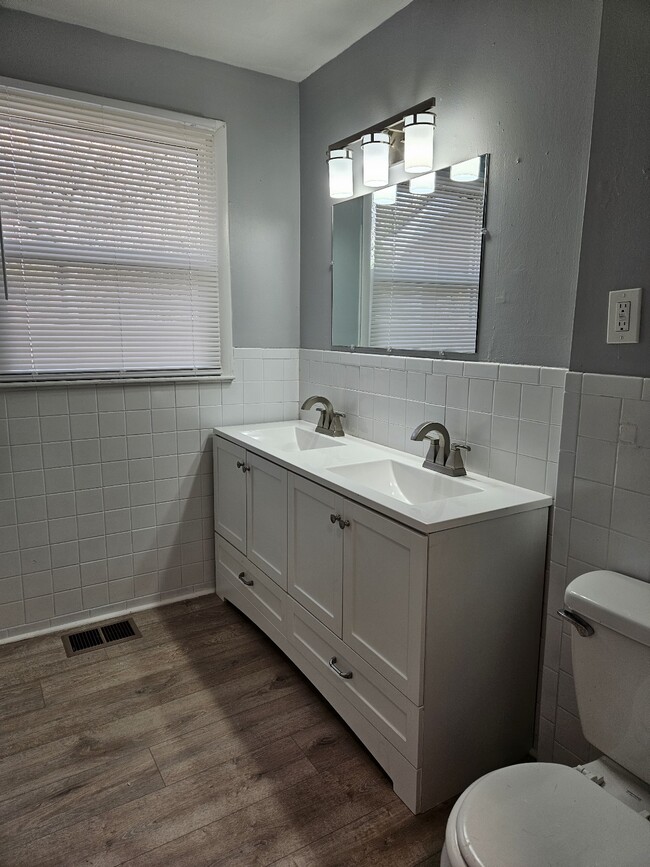 Photo - 317 Melvin Jones Dr