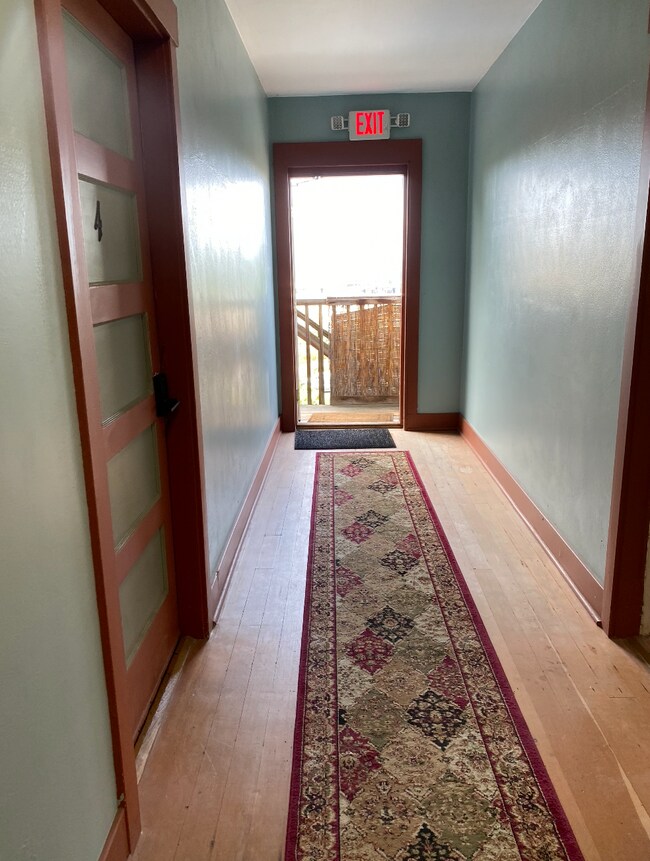 Photo - 1120 Finnegan Way Unit 5