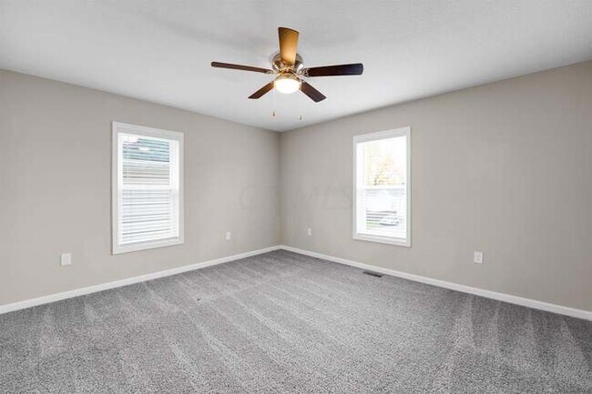 Photo - 695 Reinhard Ave Casa