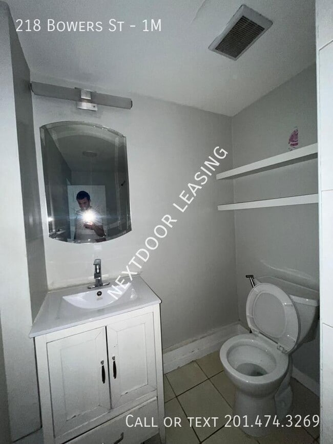 Photo - 218 Bowers St Unit 1M