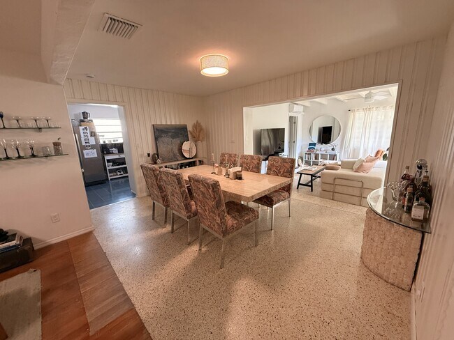 Photo - 2841 SW 33rd Ave