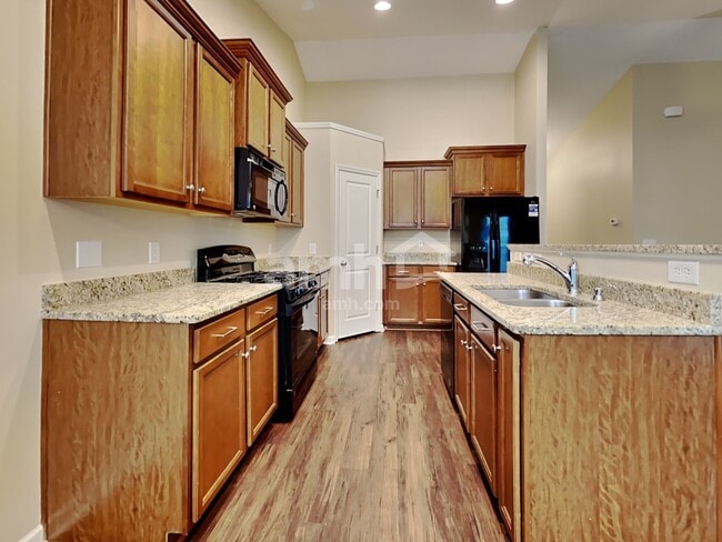 Photo - 317 Drayton Place Dr