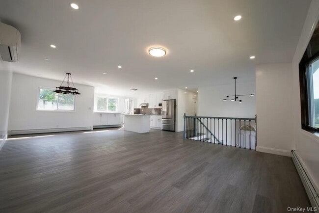 Photo - 61 Beaumont Dr