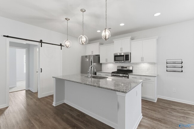 Photo - 100 Sartain St