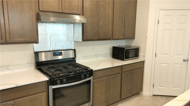 Photo - 7513 Lush Oasis Ave.